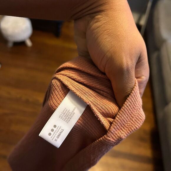 New Three Dots Blouse - Picture 3 of 5